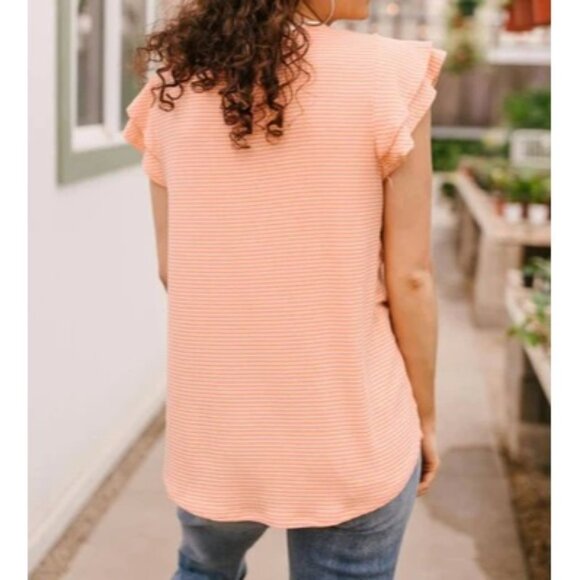 Hailey & Co. Out of Town Ribbed Stripe Flutter Slv Criss Cross V-Neck Top, NWOT - Picture 3 of 6